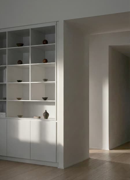 Lakeshore Barn House